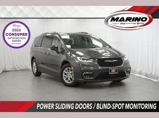 Certified 2021 Chrysler Pacifica Touring-L FWD video 1