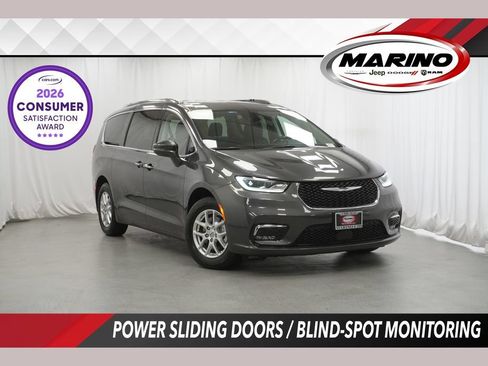 Certified 2021 Chrysler Pacifica Touring-L FWD image 1