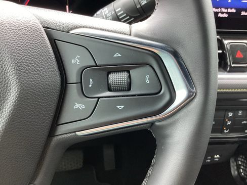 Certified 2025 Chevrolet TrailBlazer ACTIV image 19