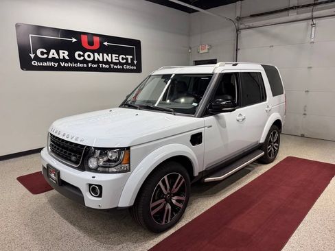 Used 2016 Land Rover LR4 HSE LUX AWD/4WD image 2