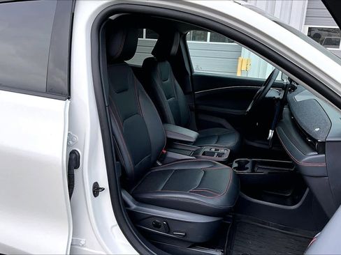 Used 2025 Ford Mustang Mach-E Premium w/ Sport Appearance Package image 8