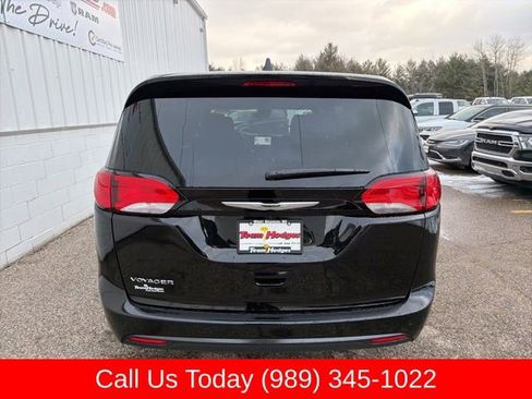New 2026 Chrysler Voyager LX image 8