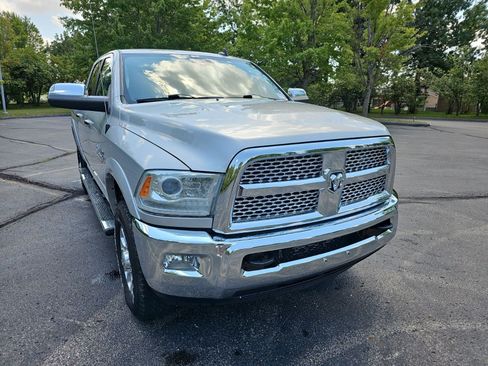 Used 2015 RAM 2500 Laramie AWD/4WD image 8