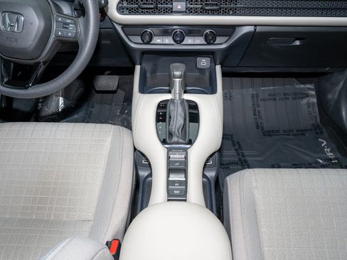 Certified 2023 Honda HR-V LX image 24