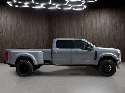 Used 2026 Ford F450 Platinum AWD/4WD image 8