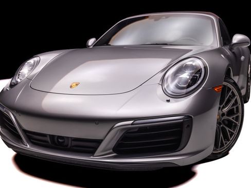 Used 2017 Porsche 911 Carrera RWD image 34