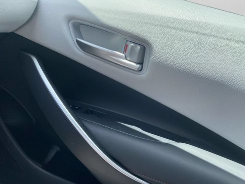 Used 2024 Toyota Corolla SE FWD image 19