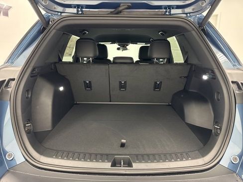 New 2026 Chevrolet Equinox LT w/ Convenience Package II image 28