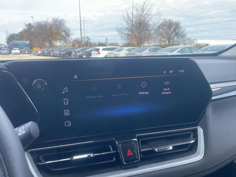 Used 2025 Chevrolet TrailBlazer LT image 21