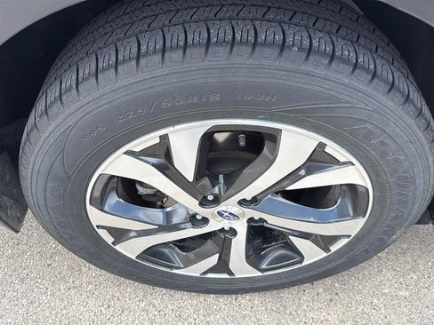 Used 2020 Subaru Outback Limited w/ Popular Package #2 image 23