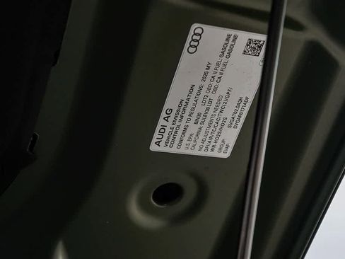 New 2025 Audi Q5 Premium Plus image 31