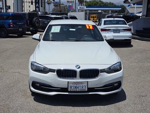 Used 2017 BMW 330e RWD image 2