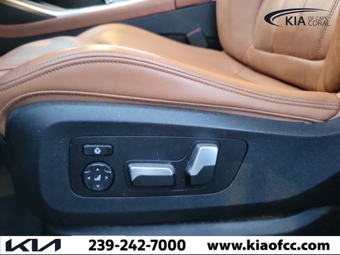 Used 2019 BMW X7 xDrive40i w/ Premium Package AWD/4WD image 28
