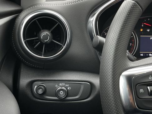 New 2026 Chevrolet Blazer LT w/ Convenience Package image 13