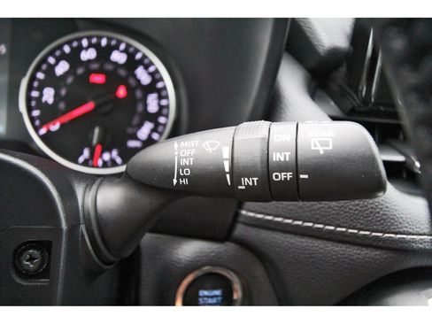 Used 2021 Toyota RAV4 XLE Premium FWD image 18