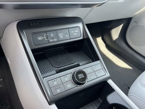 New 2026 Hyundai Kona Limited FWD image 30