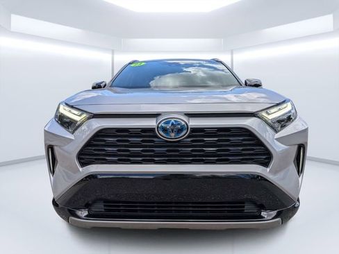 Used 2023 Toyota RAV4 XSE AWD/4WD image 8