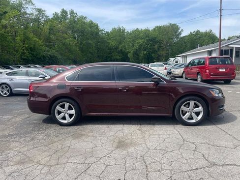 Used 2013 Volkswagen Passat 2.5 SE FWD image 4