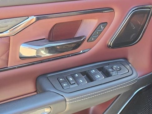 Used 2025 RAM 1500 Limited AWD/4WD image 48