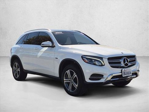 Certified 2019 Mercedes-Benz GLC 350e 4MATIC image 3