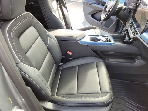 New 2026 Chevrolet Equinox EV LT image 28