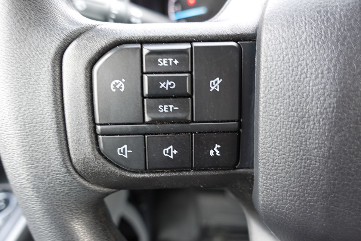 Used 2024 Ford F350 XLT w/ FX4 Off-Road Package AWD/4WD image 48
