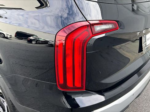 Used 2023 Kia Telluride S image 26