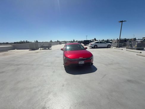 Used 2026 Kia K4 FWD image 16