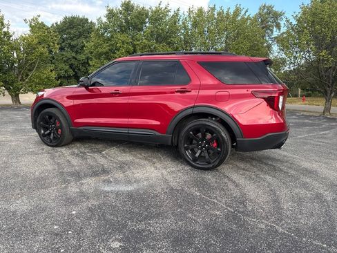 Used 2023 Ford Explorer ST w/ Equipment Group 401A AWD/4WD image 4