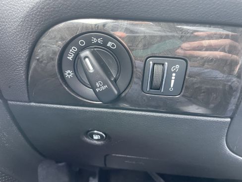 Used 2016 Dodge Durango Limited w/ Nav & Power Liftgate Group image 15