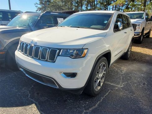 Used 2022 Jeep Grand Cherokee Limited image 6