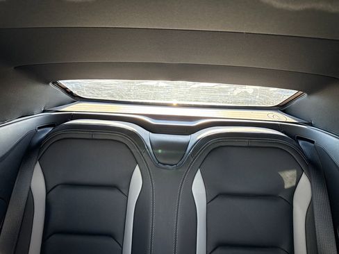 Used 2022 Chevrolet Camaro LT image 20