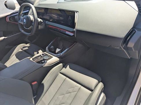 Certified 2025 BMW X3 xDrive30i w/ Convenience Package image 22