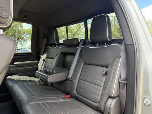 Used 2024 GMC Sierra 2500 AT4X w/ AT4X AEV Edition AWD/4WD image 22
