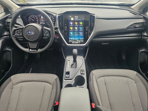 Used 2024 Subaru Crosstrek 2.0i Premium image 18