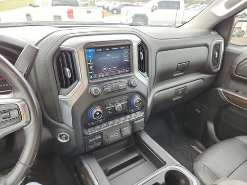 Used 2021 Chevrolet Silverado 1500 LT Trail Boss w/ Convenience Package II image 57