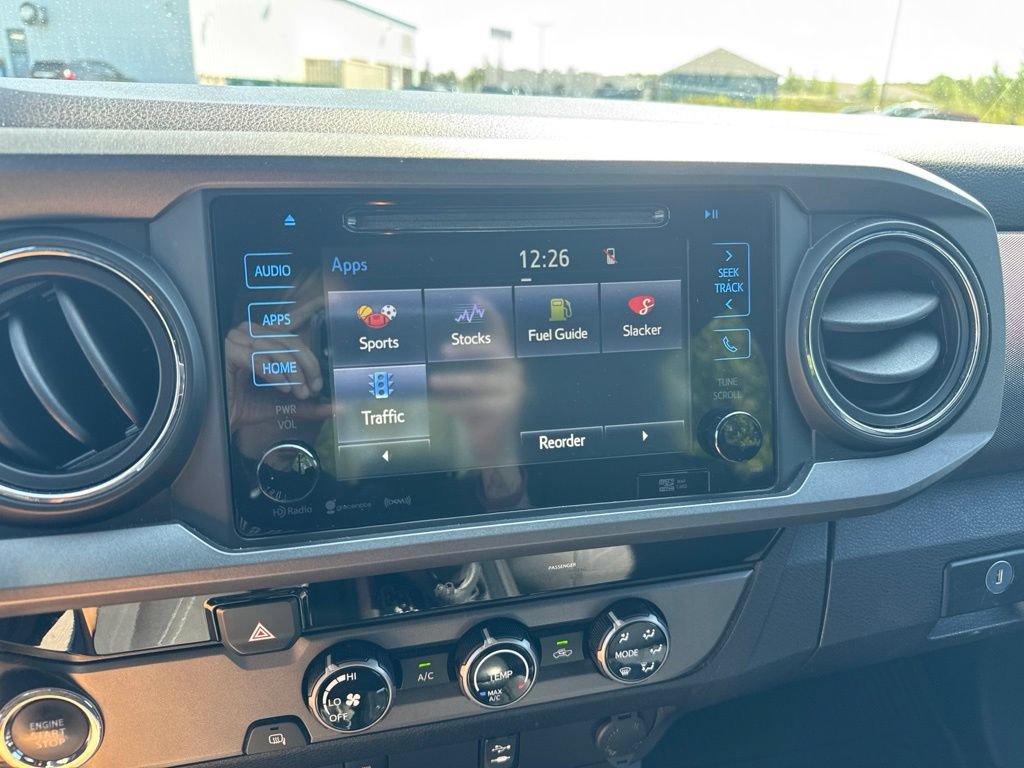 Used 2017 Toyota Tacoma TRD Sport w/ Tow Package RWD image 29