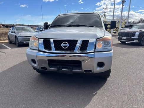 Used 2013 Nissan Titan SV image 5
