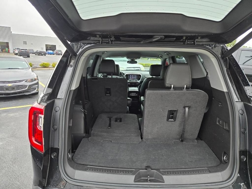 Used 2020 GMC Acadia SLT AWD/4WD image 6