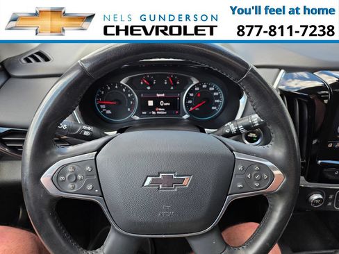 Used 2021 Chevrolet Traverse RS AWD/4WD image 10
