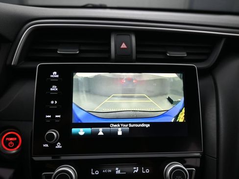 Used 2019 Honda Insight Touring image 7