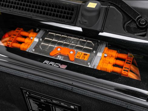 Certified 2022 Ferrari SF90 Stradale image 27