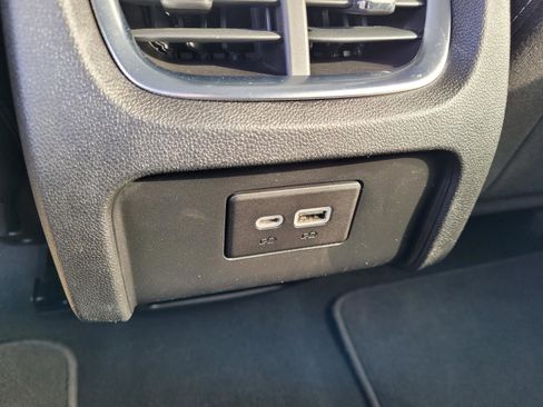 Used 2023 Chevrolet Blazer LT image 16