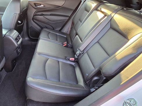 Used 2021 Chevrolet Equinox Premier image 25