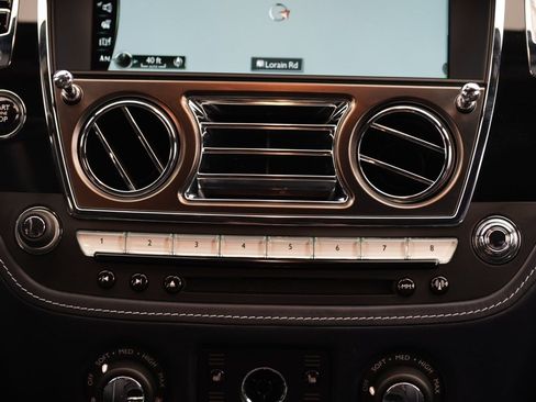 Certified 2020 Rolls-Royce Ghost RWD image 32
