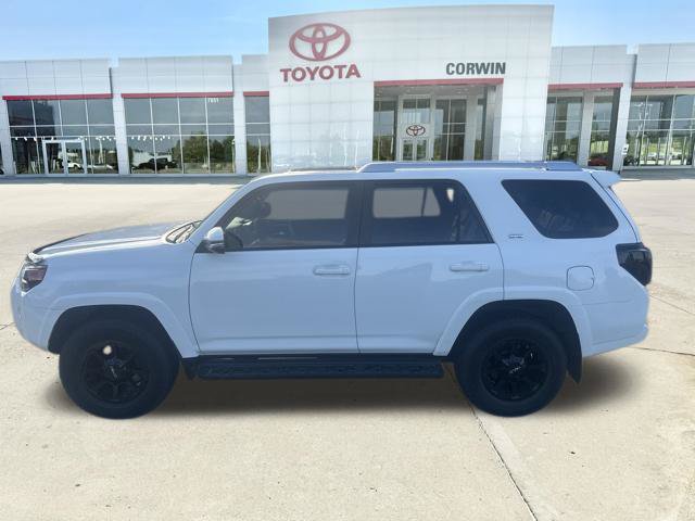 Used 2015 Toyota 4Runner SR5 Premium AWD/4WD image 14