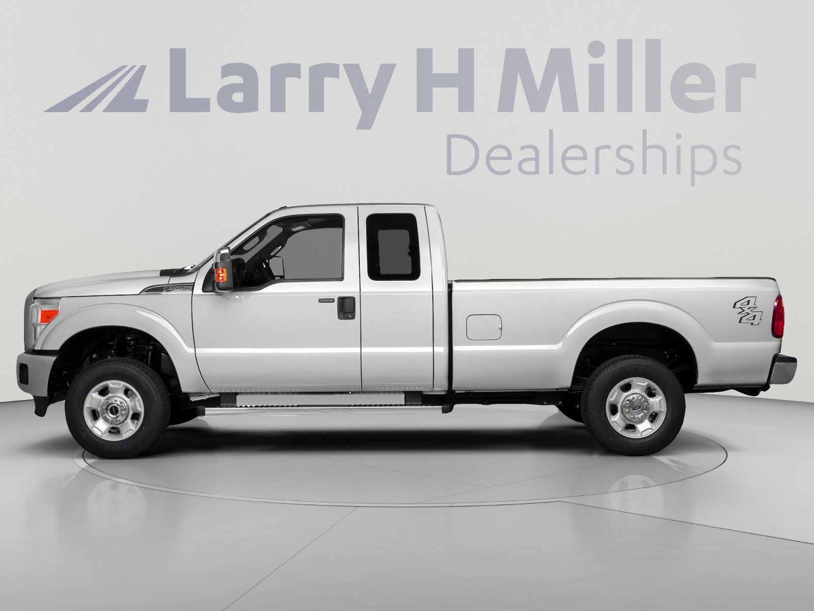 Used 2015 Ford F250 XL w/ Power Equipment Group RWD image 3