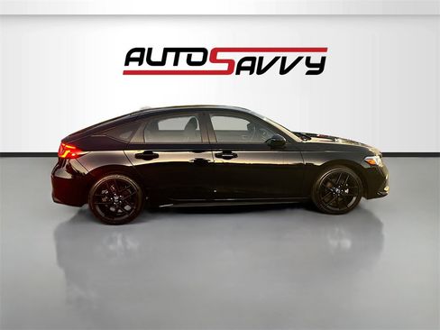 Used 2024 Honda Civic Sport image 8