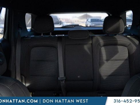 Used 2025 Chevrolet Equinox LT image 17