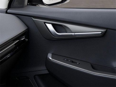 New 2025 Kia EV6 Wind image 26